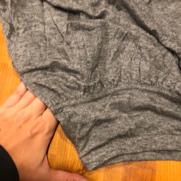 GAP Grey Flowy Skirt Size Medium NWOT - Picture 6 of 6